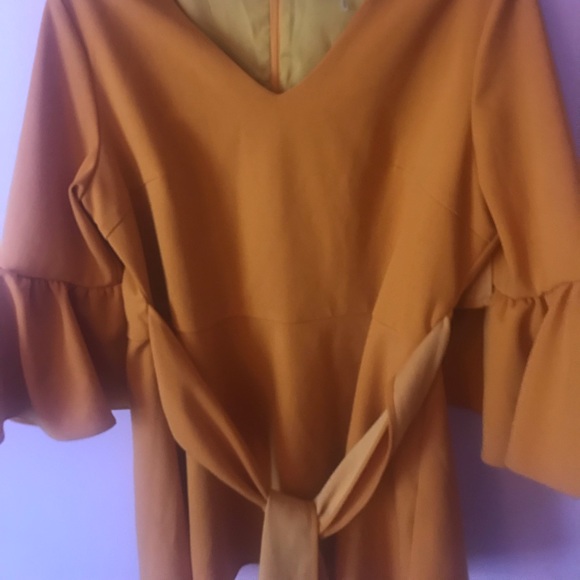 Gracia Yellow Top - Picture 2 of 4